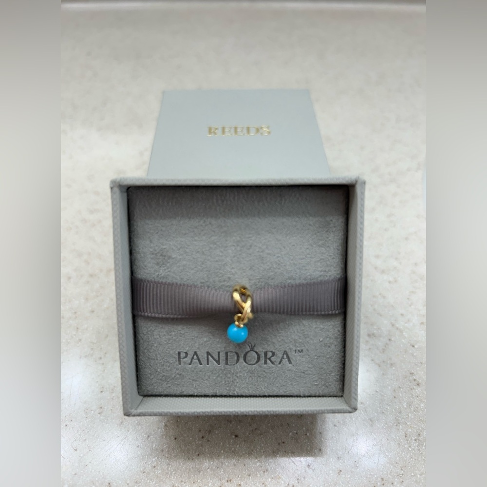NIB Authentic Pandora Turquoise Blue Eternity Circle Gold-Plated Dangle Charm